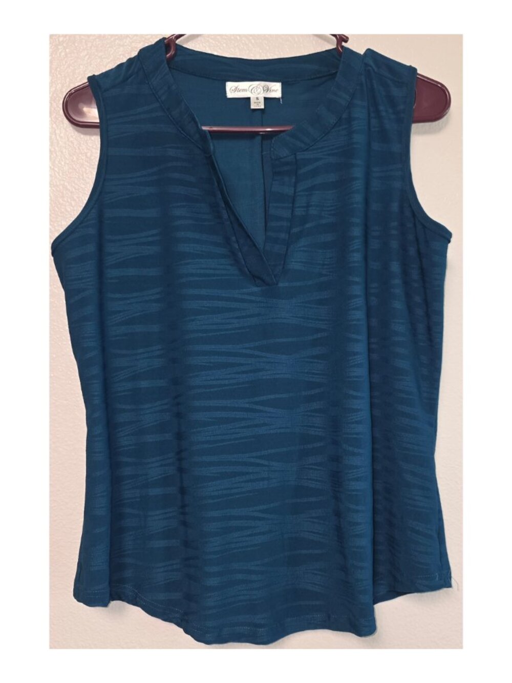 Stem & Vine Teal Sleeveless Split Neck Stretch Blouse Top Small NWOT